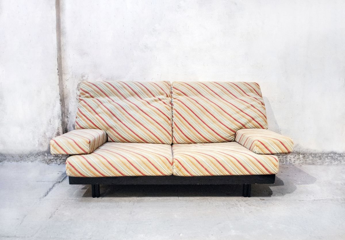 Italian Sofa in Missoni Fabric by Giovanni Offredi for Saporiti, 1970s