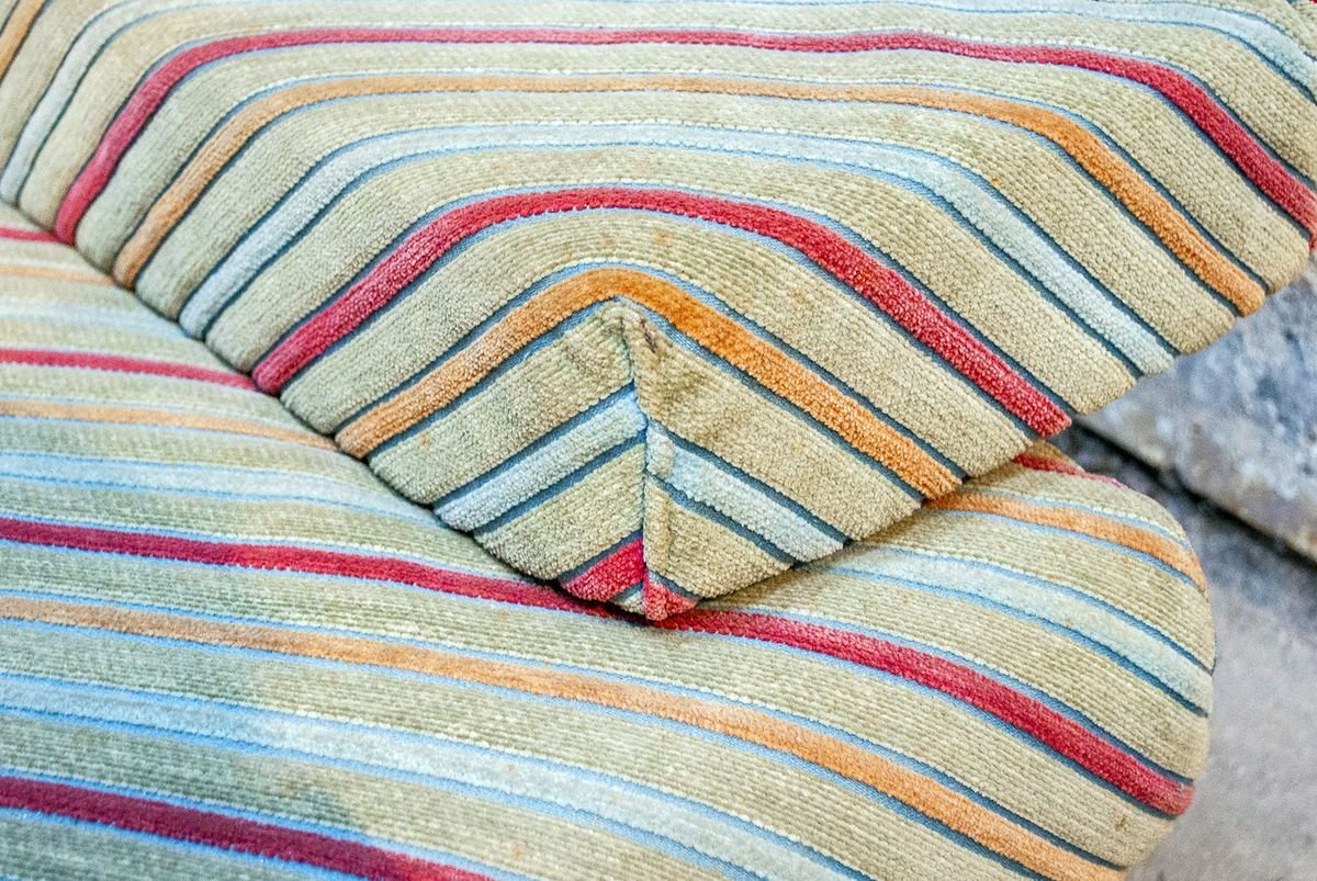 Italian Sofa in Missoni Fabric by Giovanni Offredi for Saporiti, 1970s