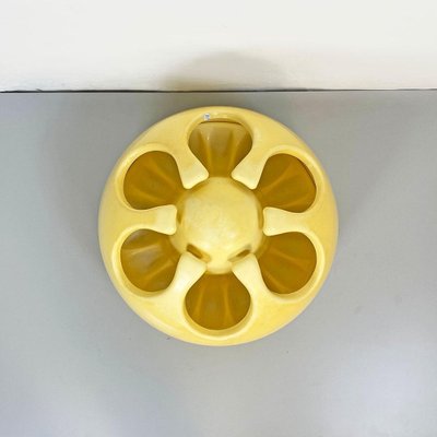 Italian Space Age Pistil Shape Light Yellow Plastic Umbrella Stand, 1970s-GDD-1179984