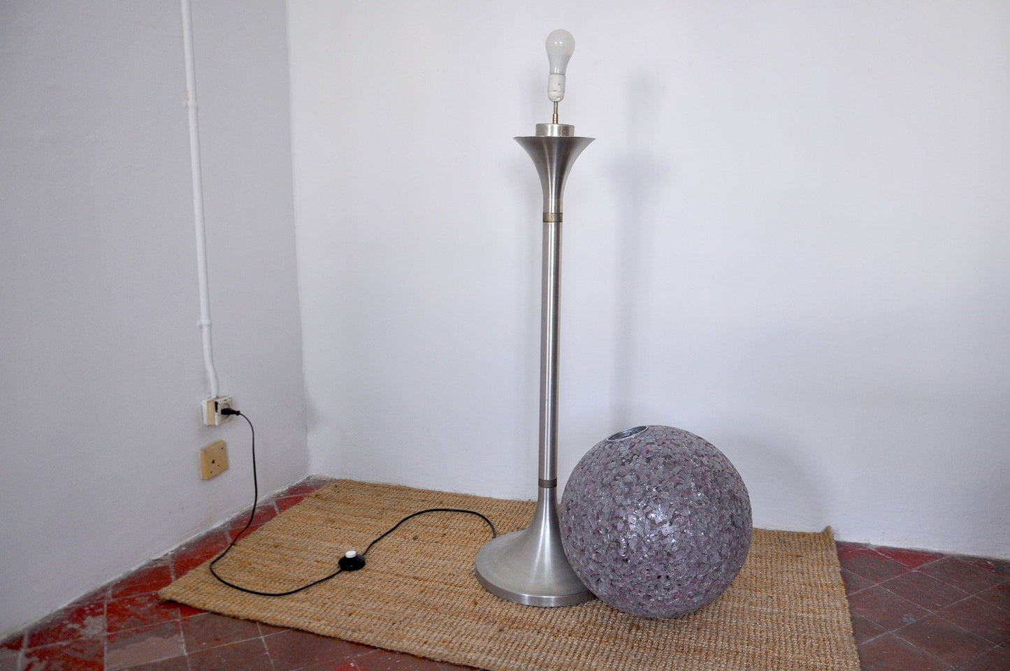 Italian Space Age Spherical Methacrylate Floor Lamp, 1970s