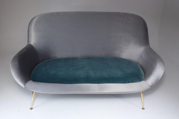 Italian Velvet Sofa from ISA Bergamo, 1950s-GXL-590590