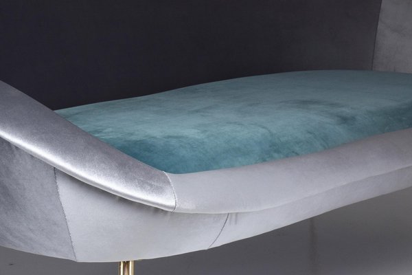 Italian Velvet Sofa from ISA Bergamo, 1950s-GXL-590590