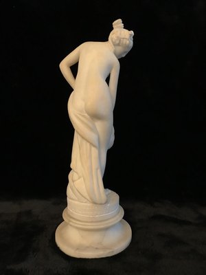 Italian Venus Alabaster Sculpture, 19th Century-WIM-835110