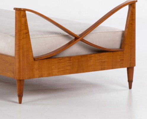 Italian Walnut Daybed by Paolo Buffa, 1940s-KKZ-1824954