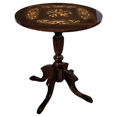 Italian Walnut Inlay Marquetry Round Tripod Sofa or Side Table, 1950s-EUP-1718951