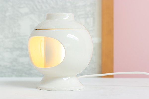 Italian White Ceramic Table Lamp from Sicart, 1970s-YI-782869