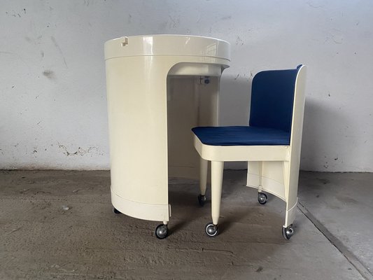 Italian White Dressing Table and Chair from Studio Kastilia, 1970s, Set of 2-PYR-1716547