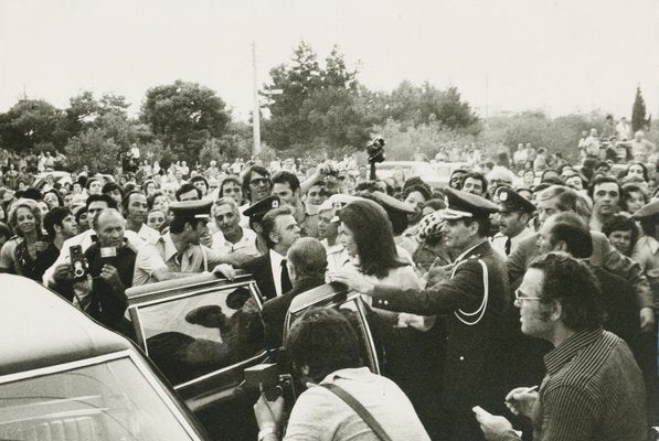 Jackie Kennedy with Crowd of People, 1970s, Black & White Photograph-DYV-1304452