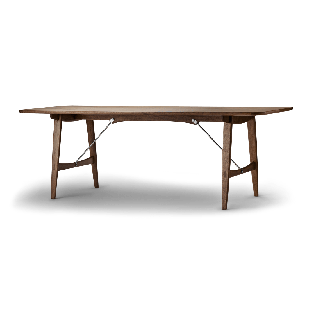 BM1160 | Hunting Table by Carl Hansen & Søn #Walnut / Oiled / Stainless Steel