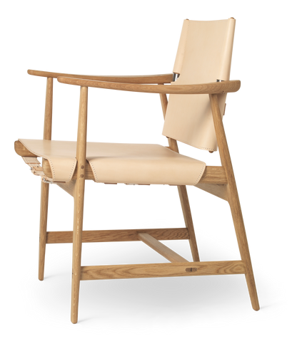 BM1106 HUNTSMAN CHAIR