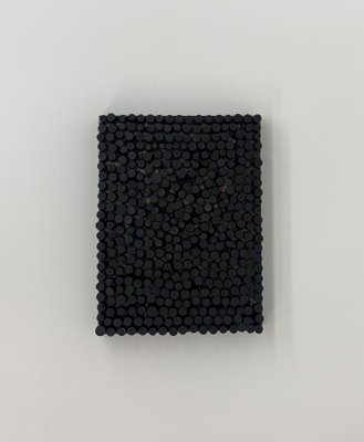 Jan Henderikse, Black Corks, 2017-BGP-848700