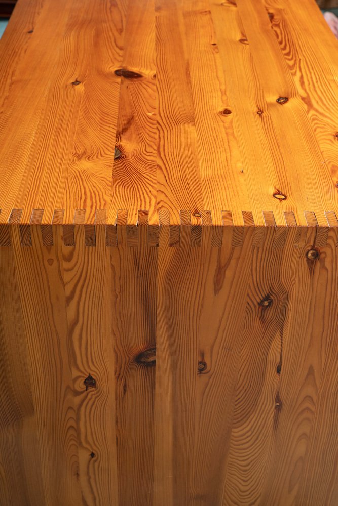 Japandi Pine Ding Table attributed to Ate Van Apeldoorn for Houtwerk Hattem, 1970s