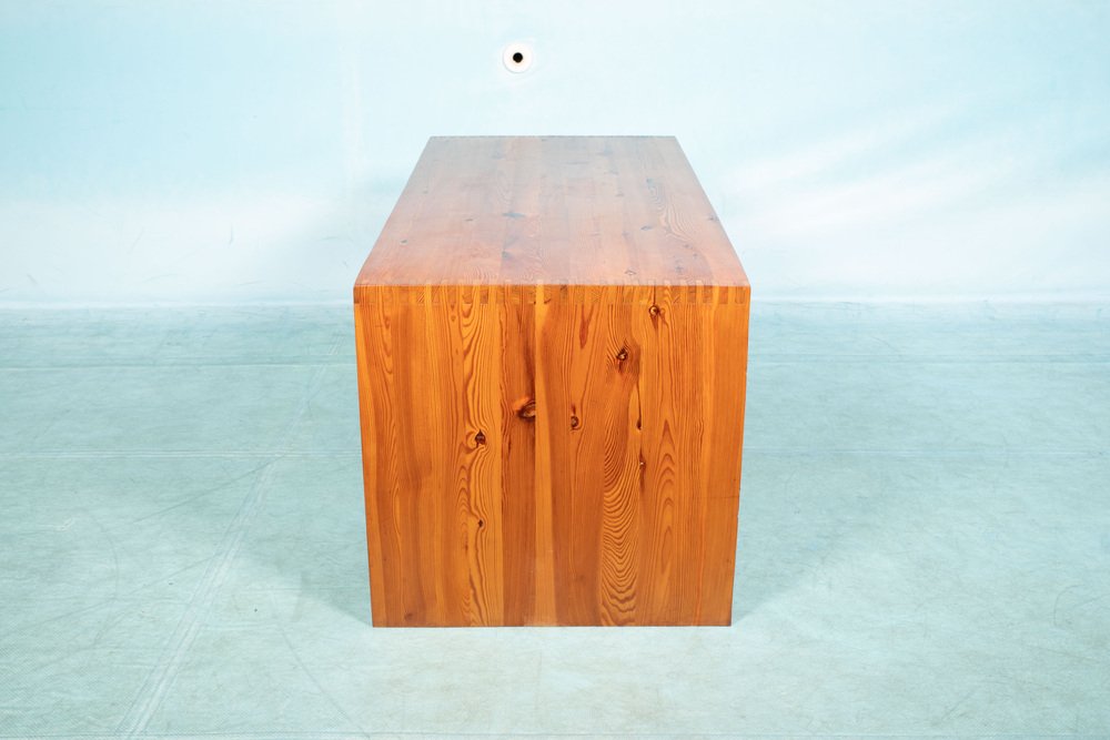 Japandi Pine Ding Table attributed to Ate Van Apeldoorn for Houtwerk Hattem, 1970s