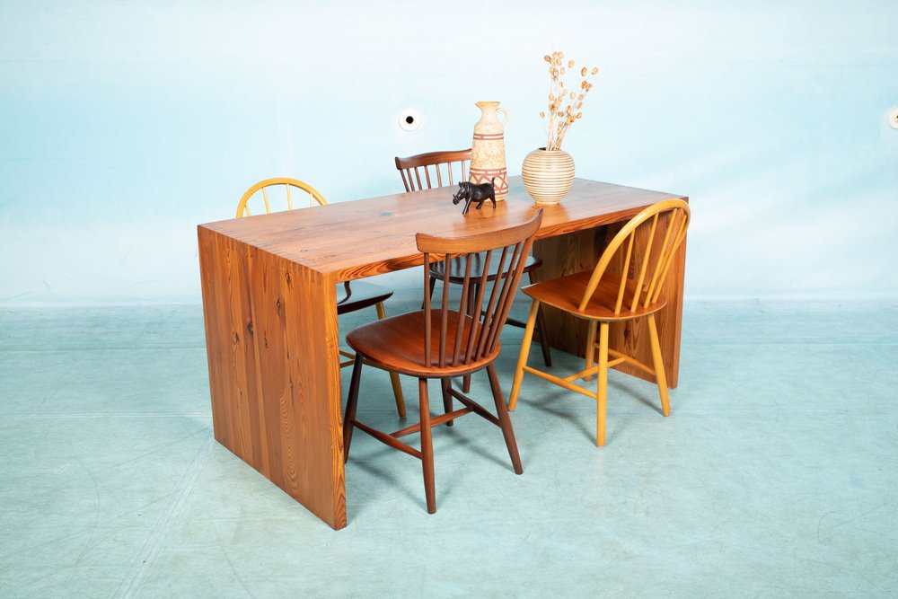 Japandi Pine Ding Table attributed to Ate Van Apeldoorn for Houtwerk Hattem, 1970s