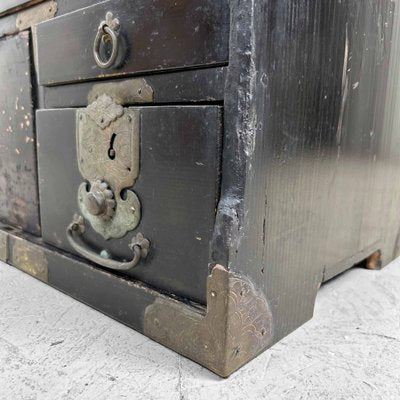 Japanese Lacquer Chest of Drawers, 1890s-DWL-1787549