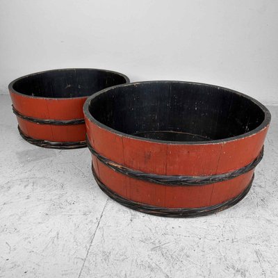 Japanese Lacquered Wooden Tubs, 1920s, Set of 2-DWL-1736957