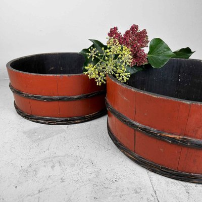 Japanese Lacquered Wooden Tubs, 1920s, Set of 2-DWL-1736957