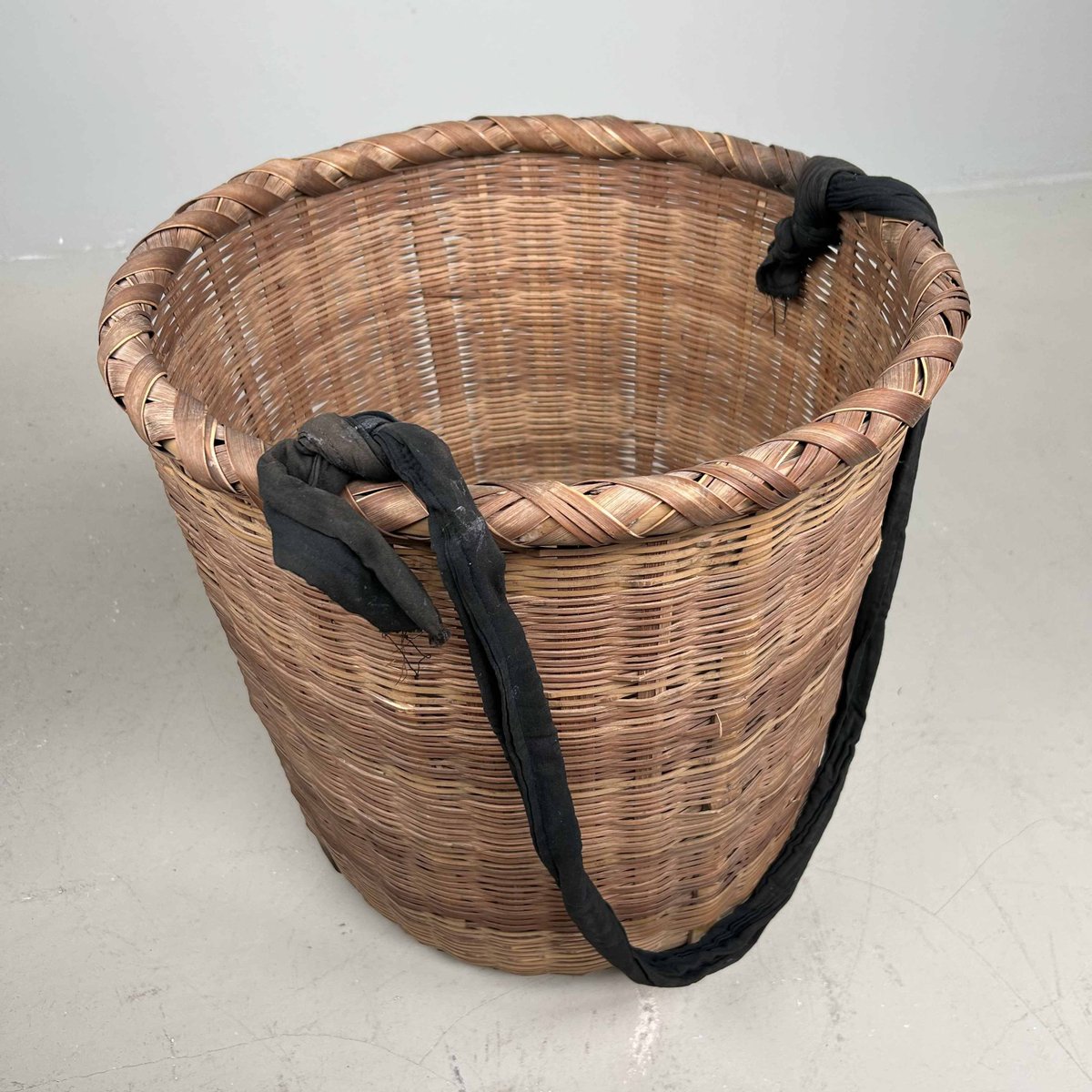 Japanese Traditional Okimono Kago Storage Basket in Bamboo, 1940s