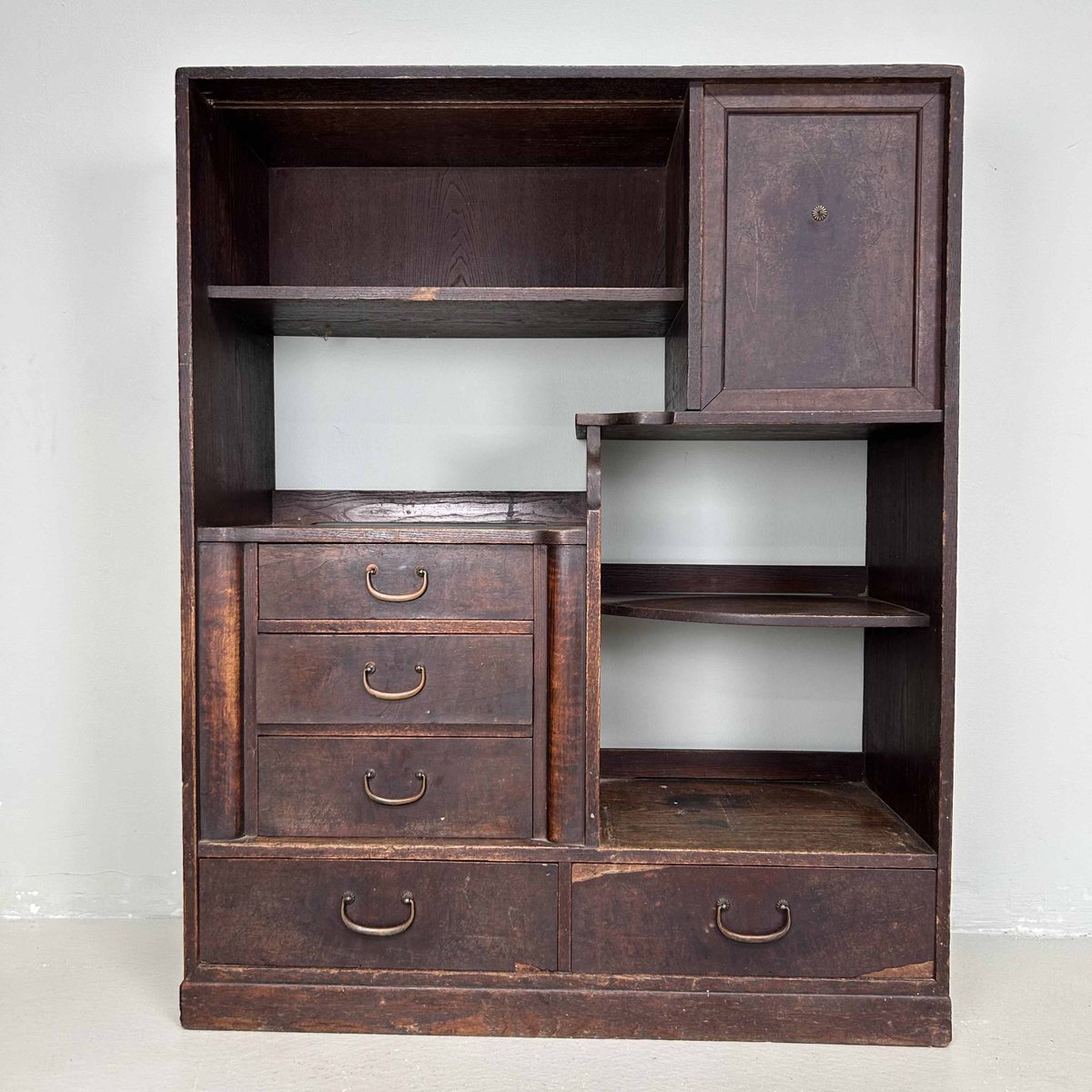 Japanese Traditional Tea Ceremony Tansu Display Cabinet, 1920s