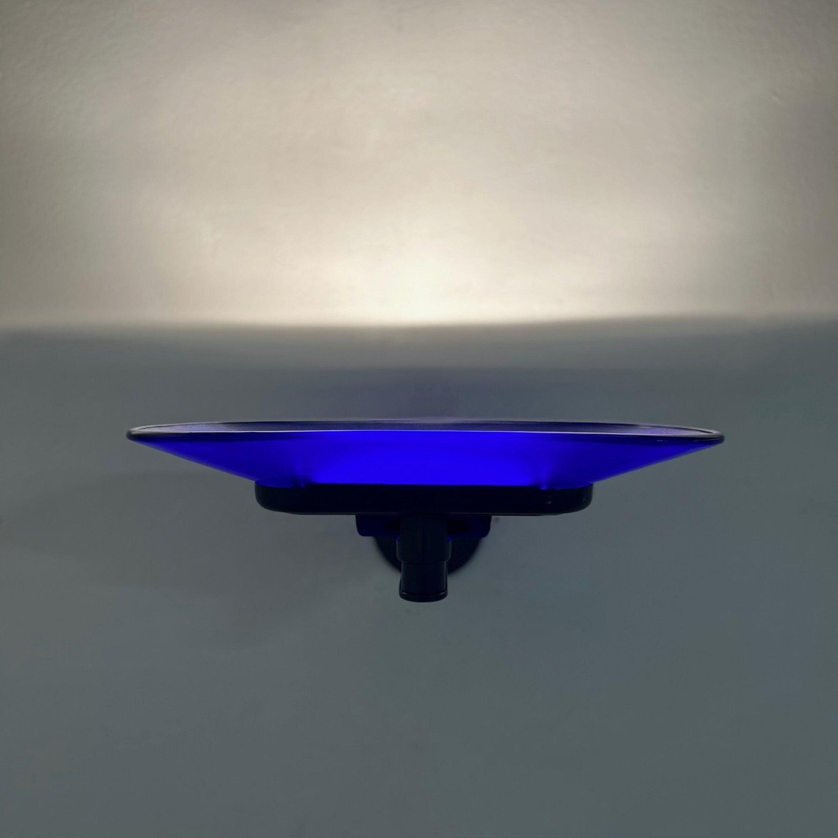 Jill Wall Lights in Blue by Perry King and S. Miranda & G. Arnaldi for Arteluce, 1970s, Set of 2