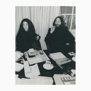 John Lennon and Yoko Ono, 1970s, Black and White Photograph-DYV-1310171