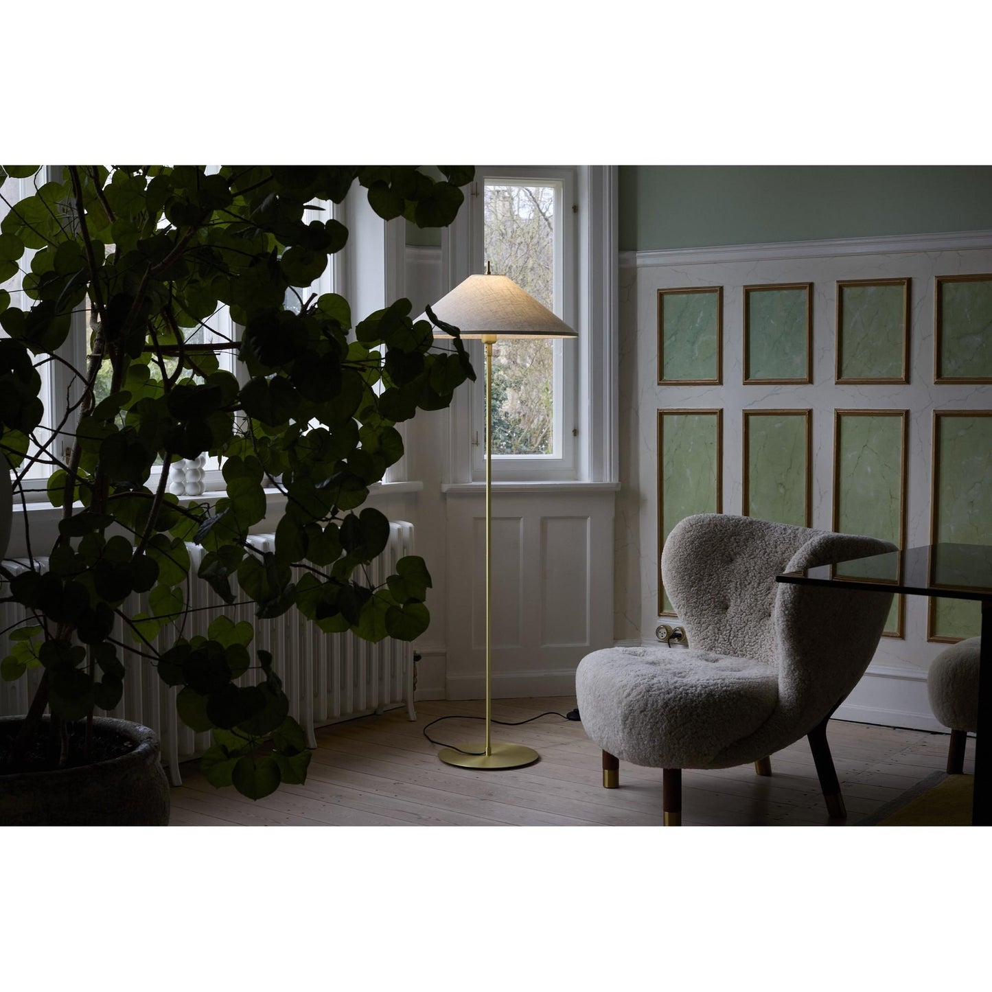 Edgeform Tafta Floor Lamp Ø52 Natural
