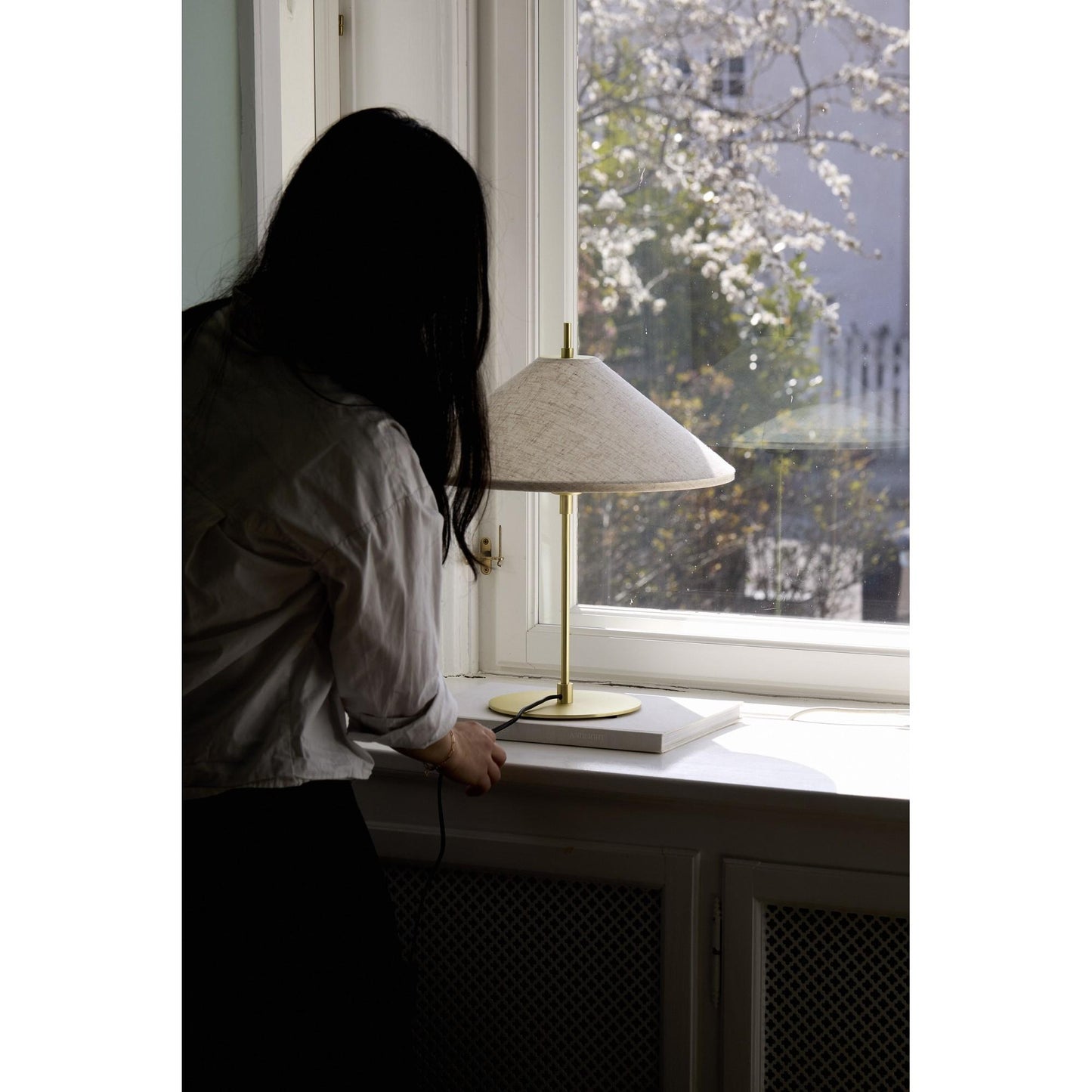 Edgeform Tafta Table Lamp Natural