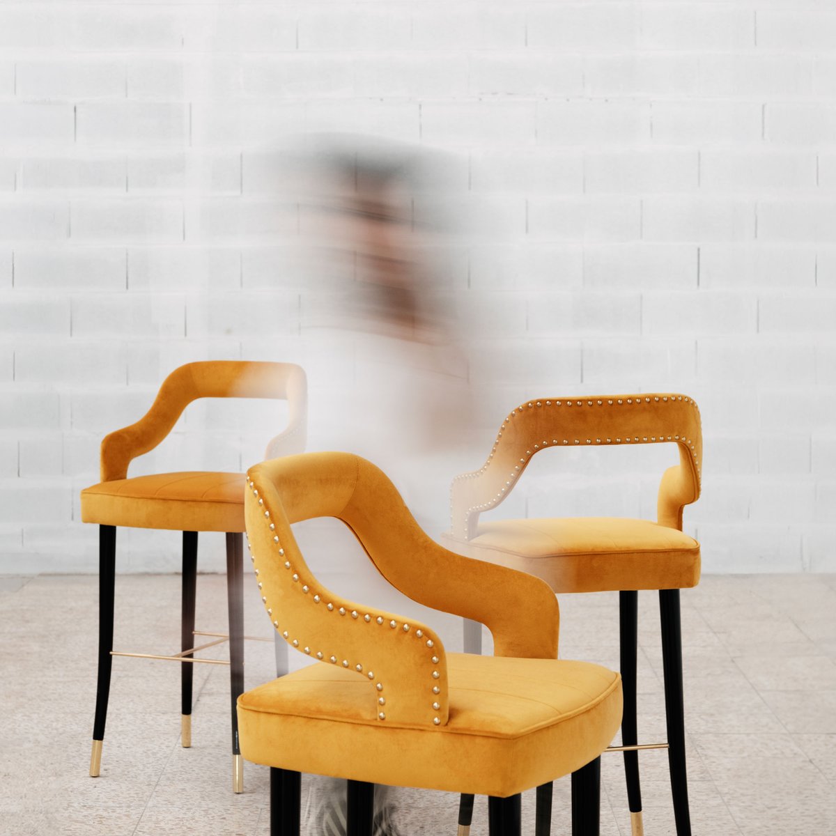 Kelly Bar Chair by Ottiu