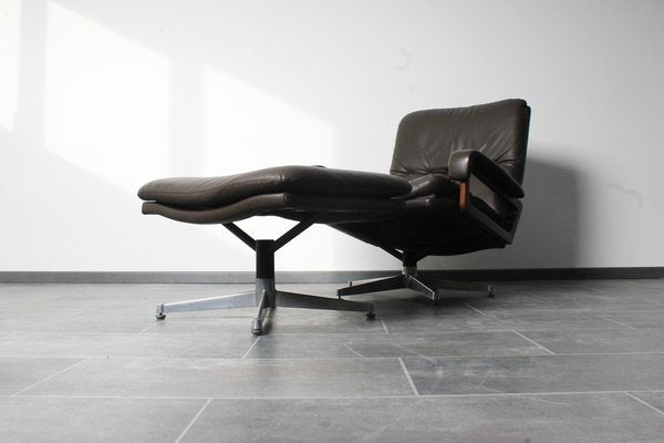 King Chair with Footrest in Brown Leather by André Vandenbeuck for Strässle, 1970s, Set of 2-IV-1801161