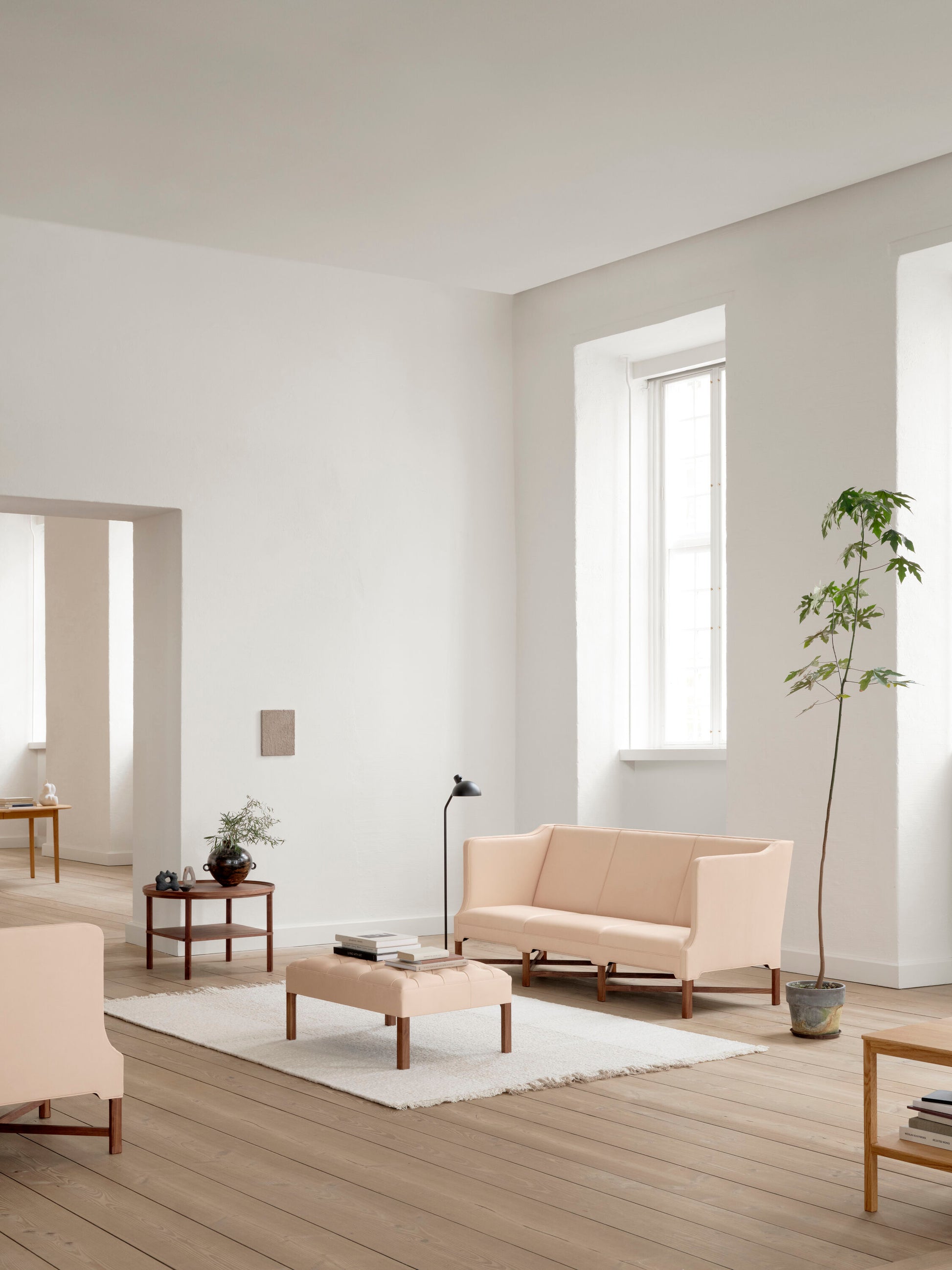 KK41181 SOFA WITH HIGH SIDES