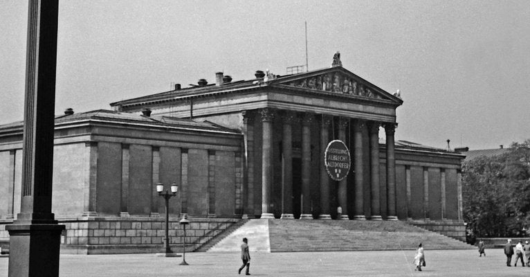 Koenigsplatz Square, Munich Germany, 1937-DYV-988718