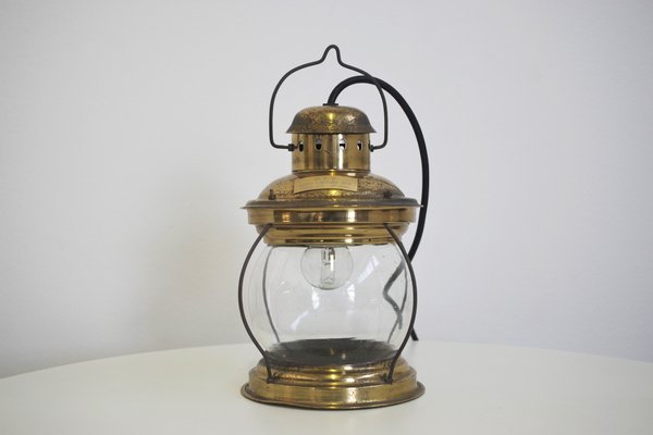 Lantern, 1979-KNM-1194212