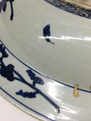 Large 16th Century Blue & White Grape Dish, Ming Dynasty, Jiajing Period-UCH-1224789