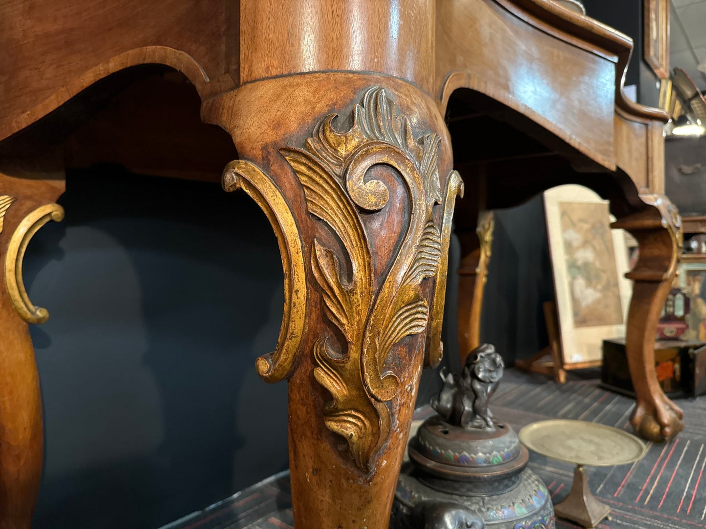 Large 19th Century English Console with Ball Feet Enclosed with Claws & Carved and Gilded Feet