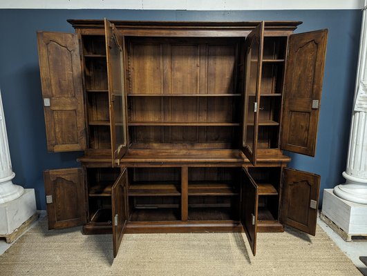 Large 2-Body Buffet in Molded Oak-HLV-1819740