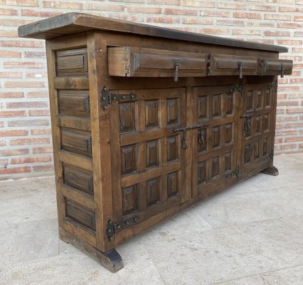 Large 20th Century Catalan Spanish Baroque Carved Walnut Tuscan Credenza or Buffet, 1900s-NOU-1718555