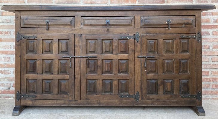 Large 20th Century Catalan Spanish Baroque Carved Walnut Tuscan Credenza or Buffet, 1900s-NOU-1718555