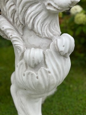 Large and Round Marble Table with Feet in the Shape of Lions, Italy-FGA-923796