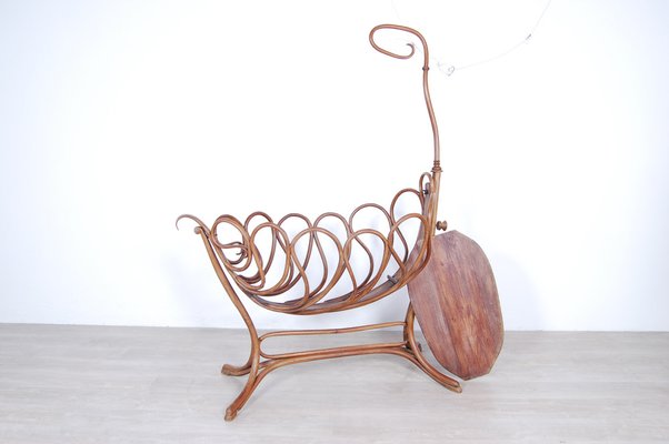 Large Antique Art Nouveau Cradle in Curved Wood-XSG-1033413