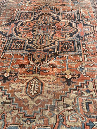 Large Antique Heriz Rug, 1890s