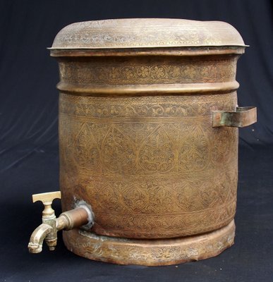 Large Antique Islamic Engraved Brass Bucket, 1920s-UZN-1408761