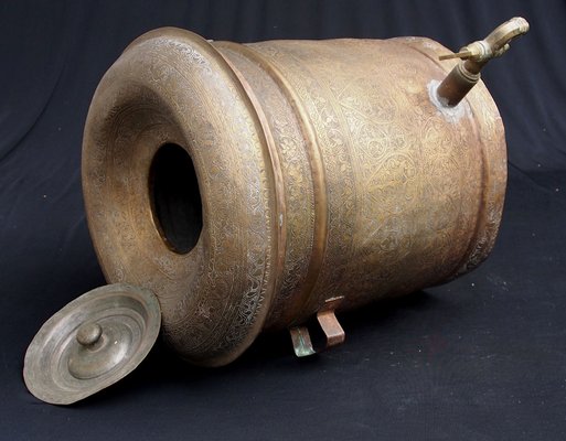 Large Antique Islamic Engraved Brass Bucket, 1920s-UZN-1408761