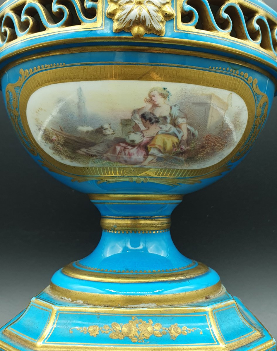 Large Celestial Blue Potpourri in Sèvres Porcelain