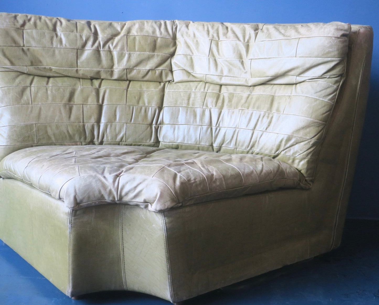 Large Corner Lounge Chair in Olive Green Leather from Laauser, 1970s