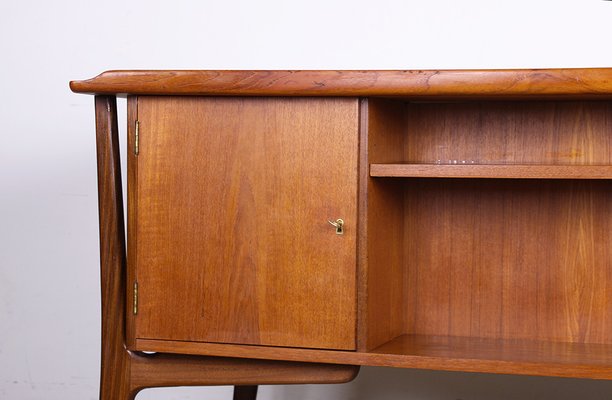 Large Danish Desk in Teak by Svend Åge Madsen for H.P. Hansen, 1960s-EMB-2026882