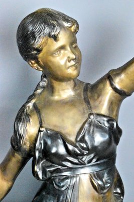 Large Early 20th-Century Bronze Sculptures of Women, Set of 2-GKV-1336634