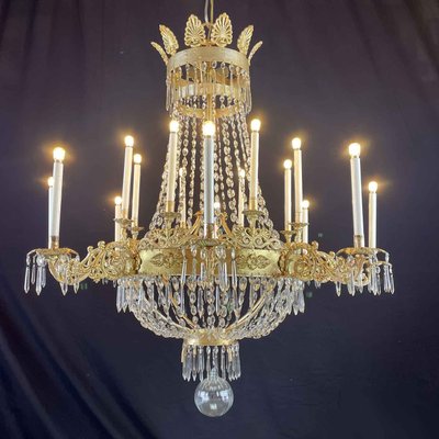 Large Empire Chandelier in Gilded Iron and Crystal Lights, 1780s-TBU-2017590