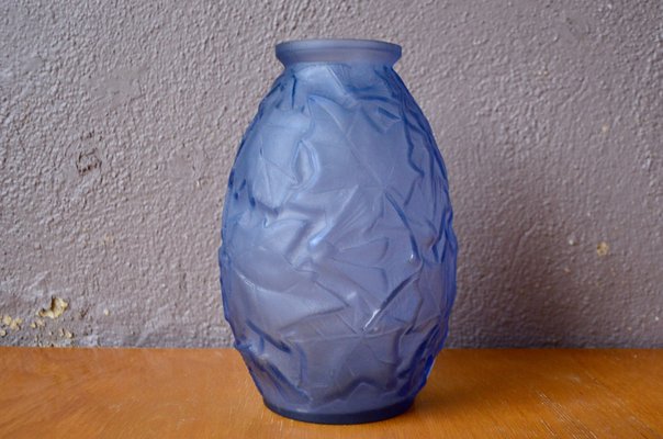 Large French Blue Vase with Maple Leaves, 1930-AIU-1772703