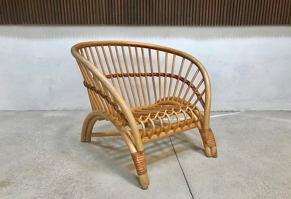 Large Italian Bamboo Lounge Chair with Leather Lacings, 1970s-JP-698639