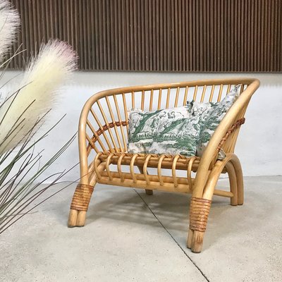 Large Italian Bamboo Lounge Chair with Leather Lacings, 1970s-JP-698639